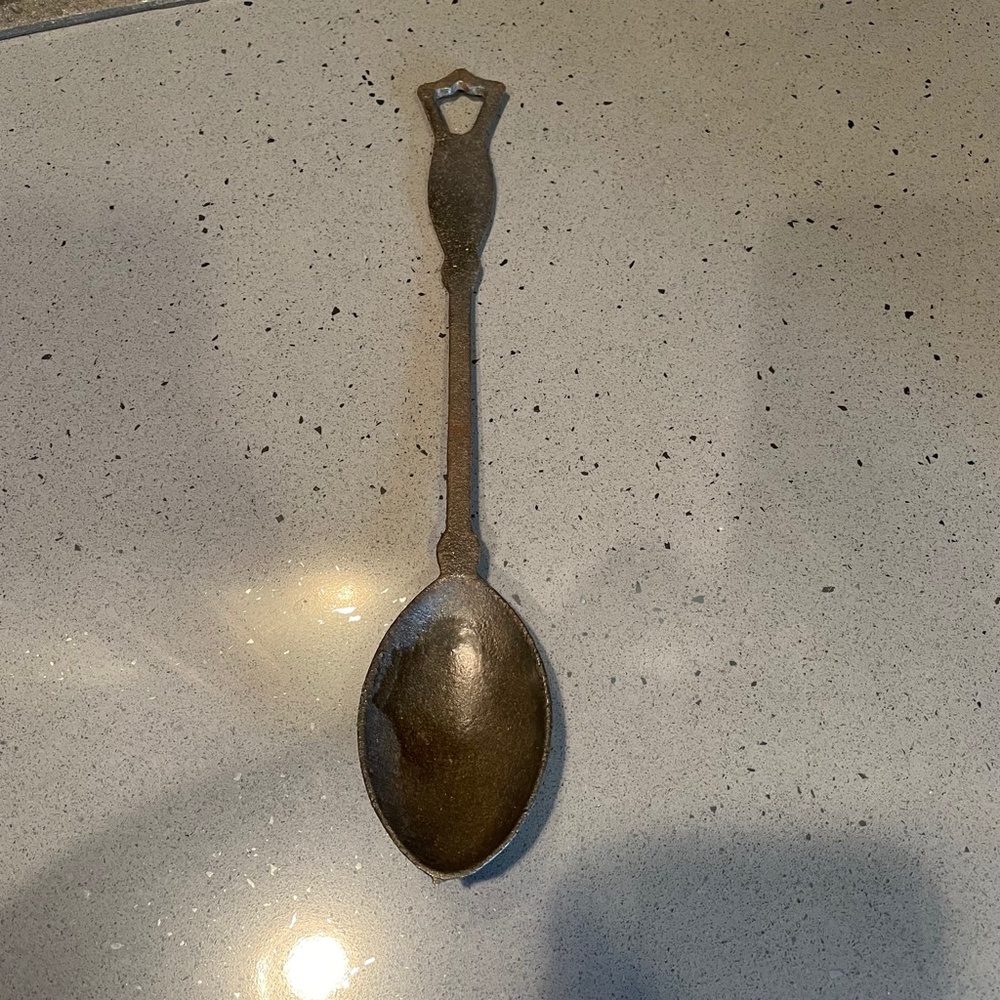 Vintage hanging utensil wall decoration - Picture 2 of 9